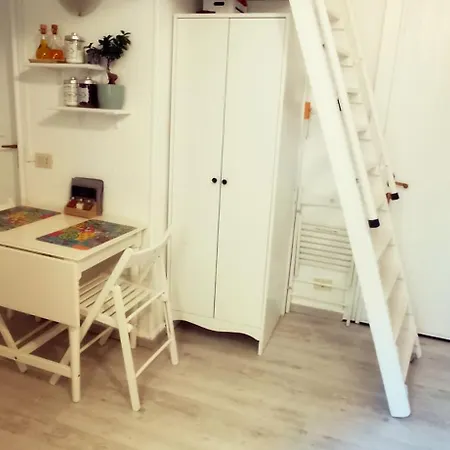 Appartamento Ai Tre Archi Monolocale Centralissimo Sanremo