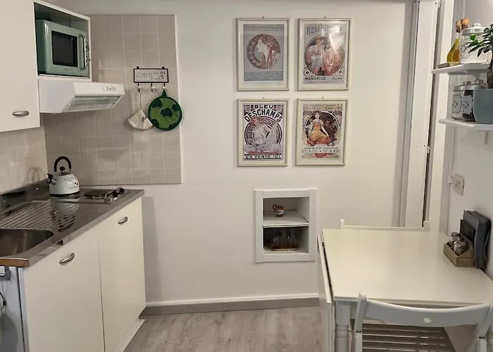 Ai Tre Archi Monolocale Centralissimo * Sanremo